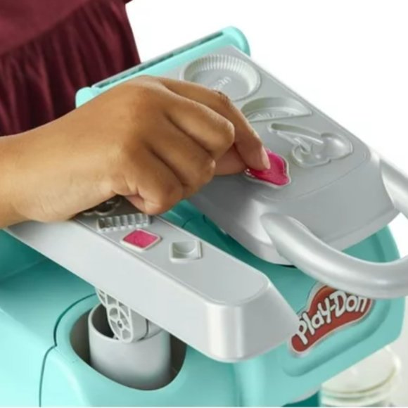 COPY - 2 BUNDLE*Play-Doh Kitchen Creations Colorful Cafe Playset with 5 Modelin… - Picture 6 of 11